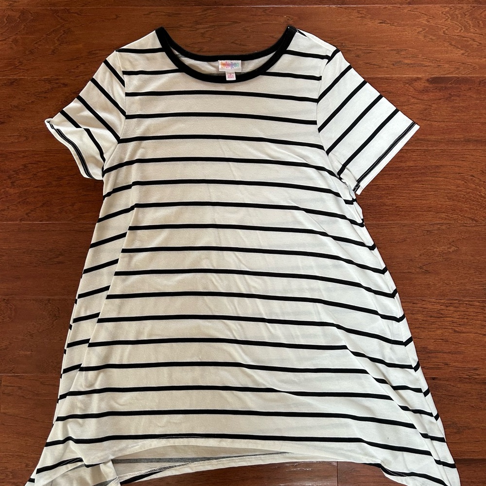 LuLaRoe Black and White Striped Top